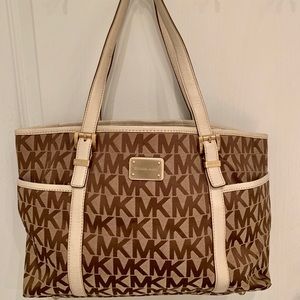 Michael Kors - Medium Tote Purse